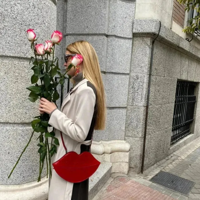 Bolso Labios Medium bandolera.