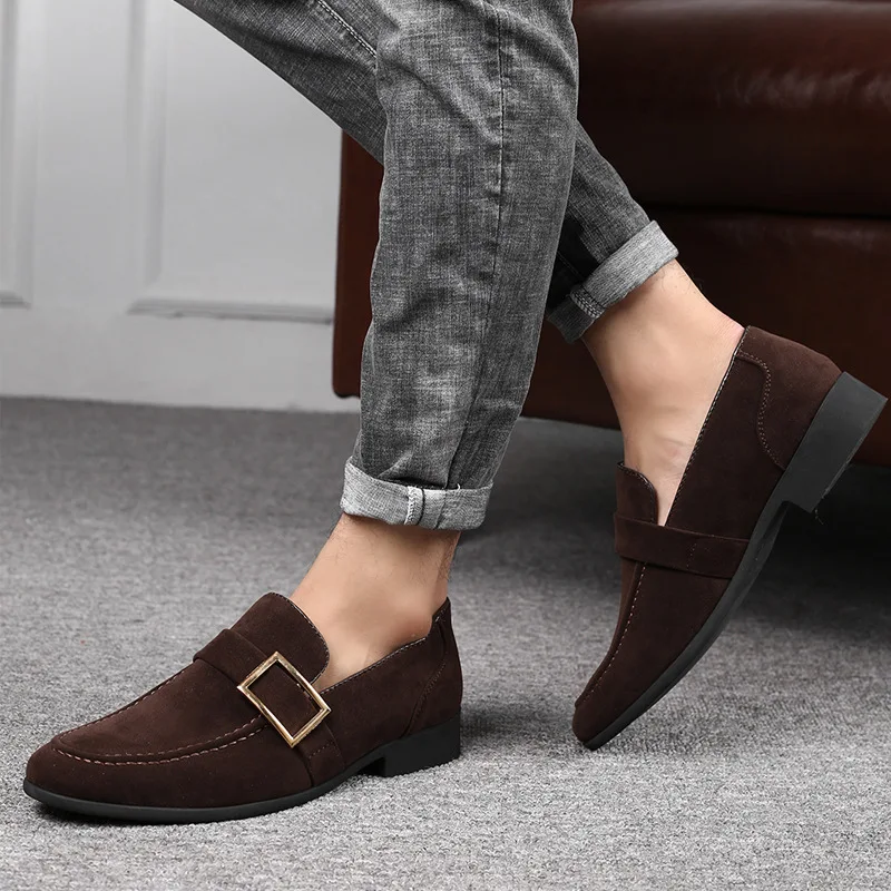 Chaussure à Boucle