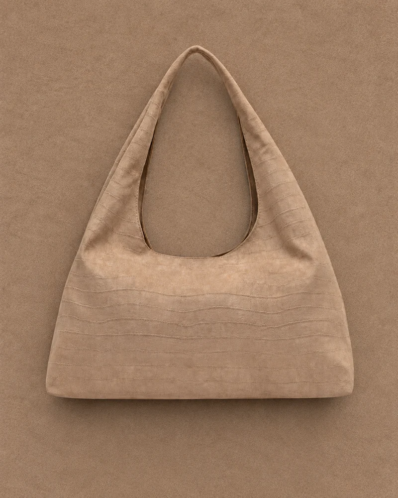 Croqui bolso hobo grande efecto ante con grabado animal print