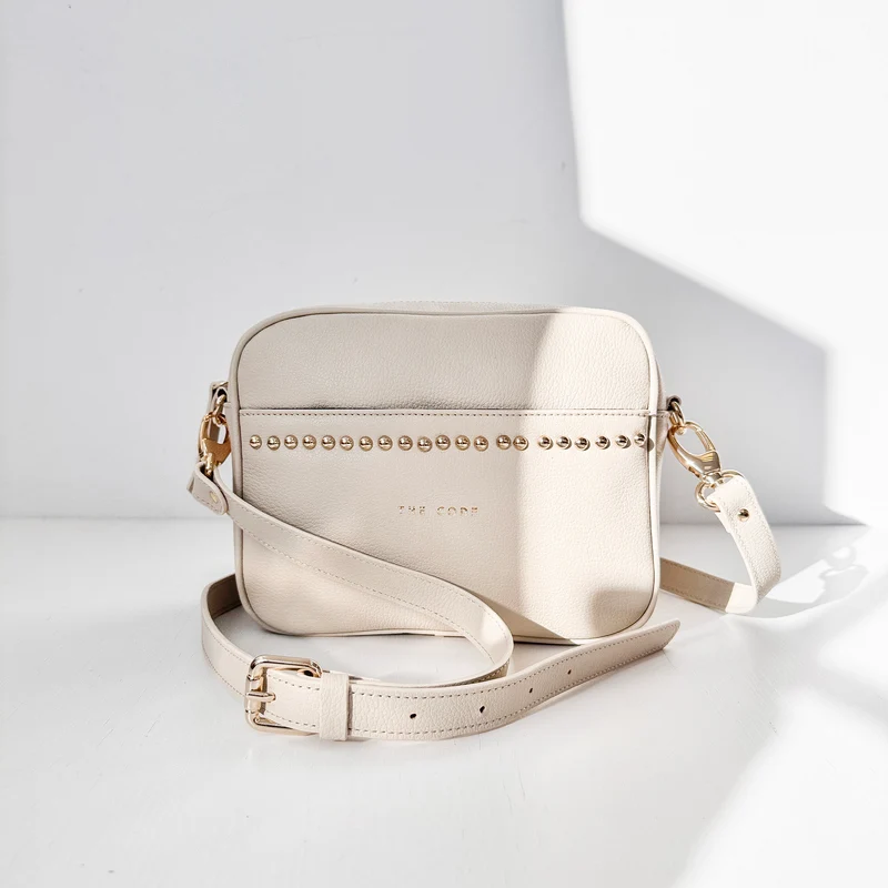 Bandolera CARLOTA tachas nude