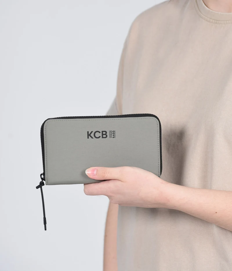 Cartera zip around KCB Bold