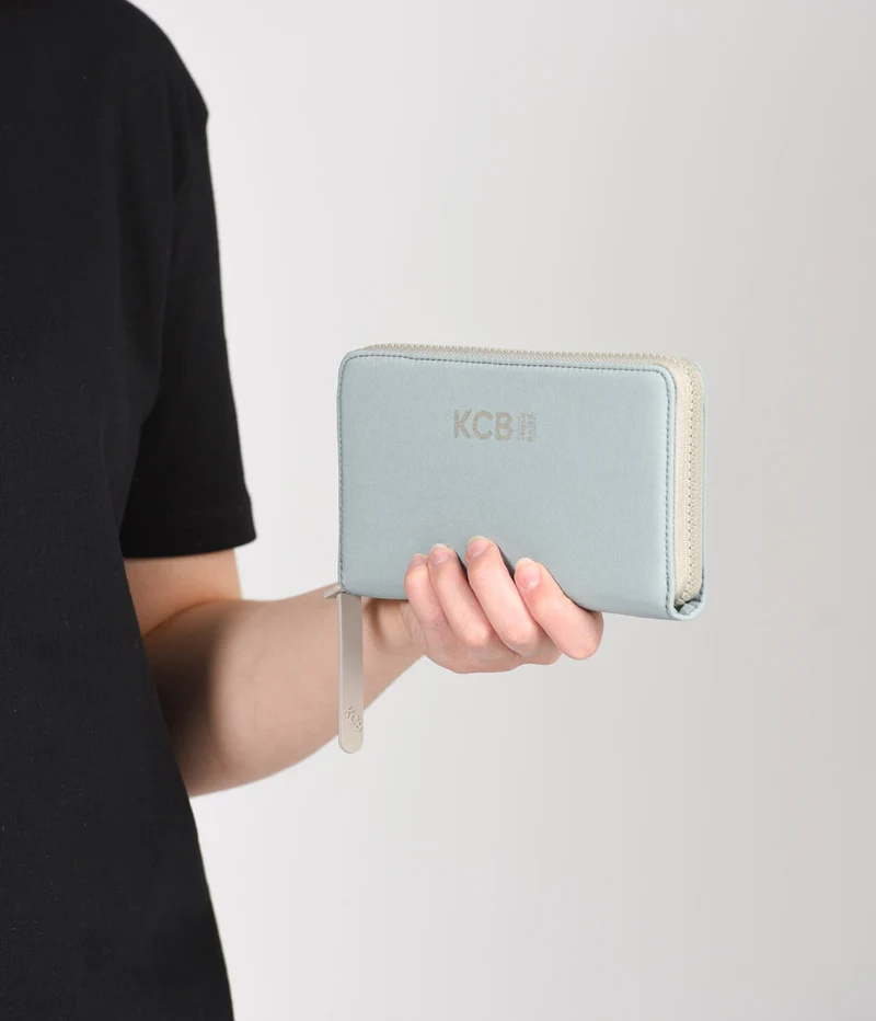 Cartera zip around KCB Comfy