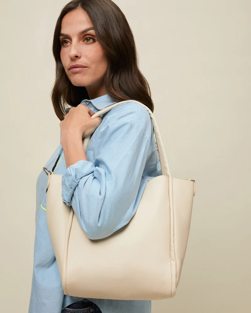Guevon bolso de hombro con neceser y asa bandolera extraíble