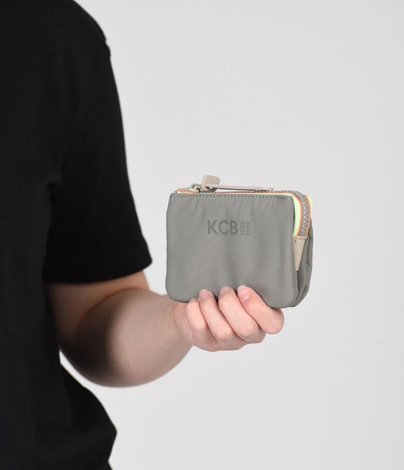 Cartera trifold pequeña KCB Glow