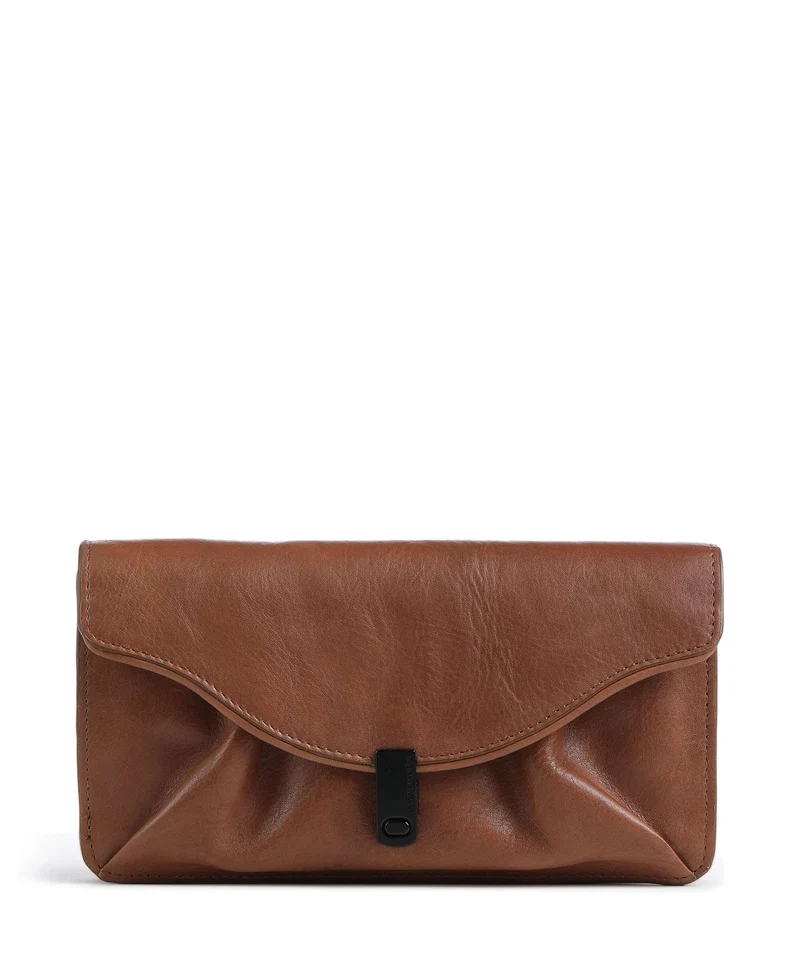 Aunts & Uncles Grandma's Luxury Club Mabel Monedero caramel