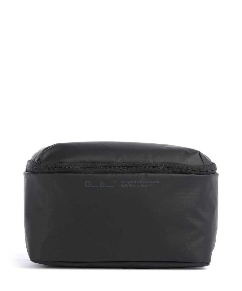 Db Essential S Neceser black out